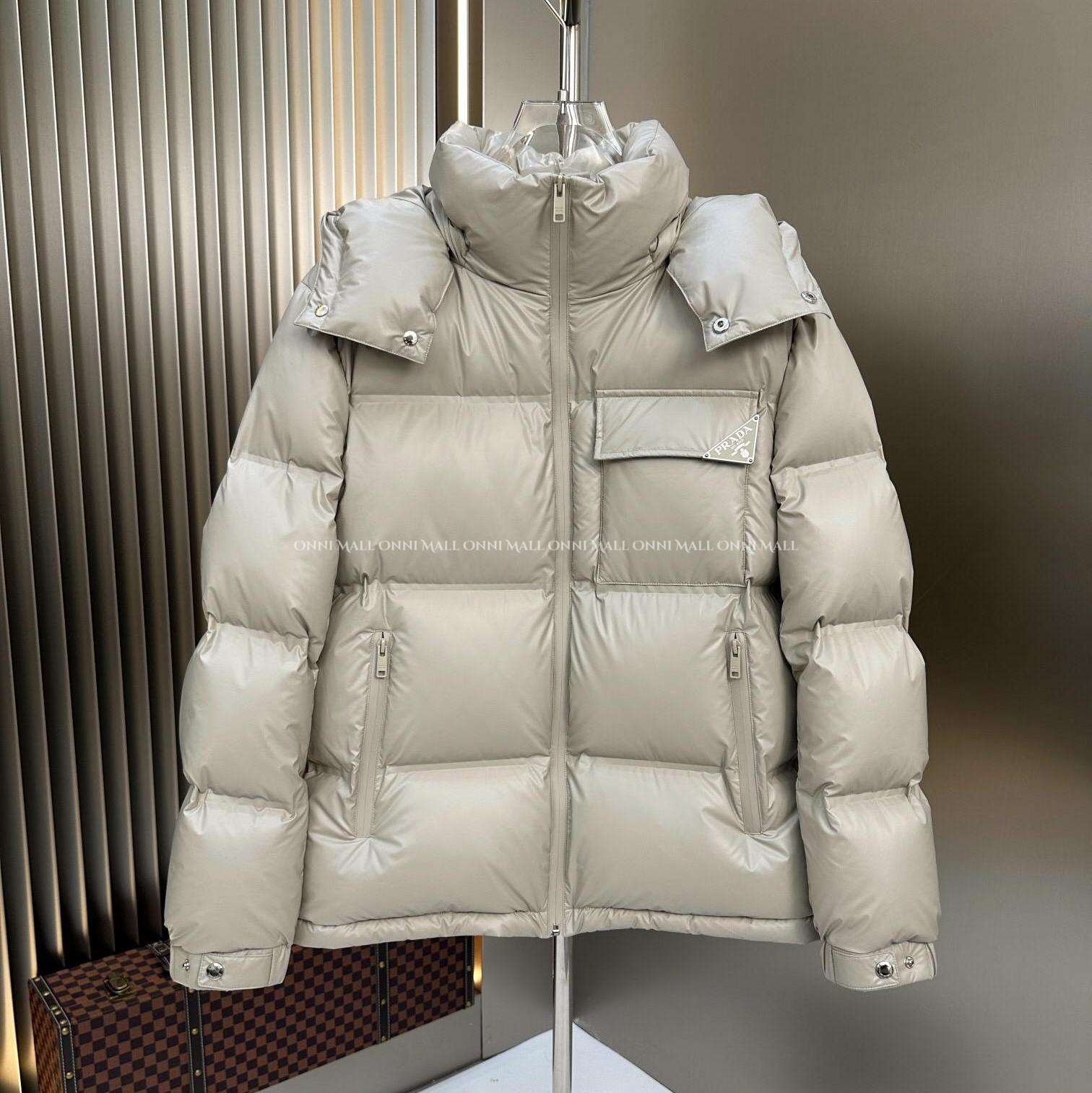 프라다 패딩 (남,여)
