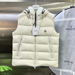 몽클레어 패딩 조끼