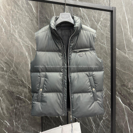 프라다 패딩 조끼 (남)