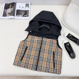 버버리 패딩 조끼 (여)