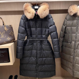 몽클레어 롱 패딩