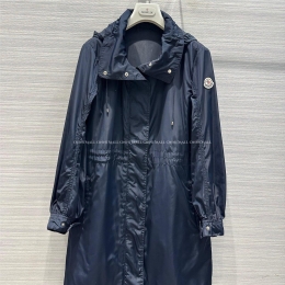 몽클레어 바람막이