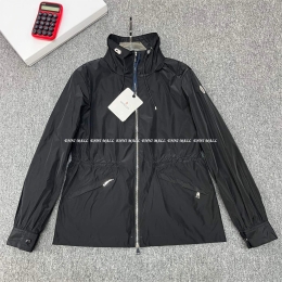 몽클레어 바람막이 (여)