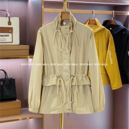 버버리 자켓 (여)