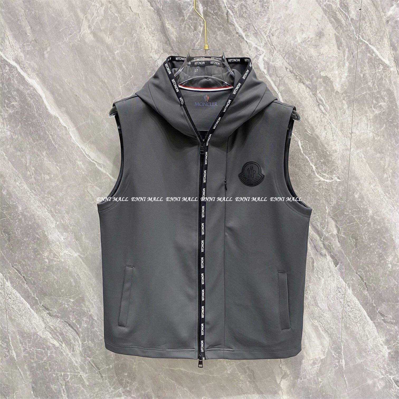 몽클레어 조끼 (남)
