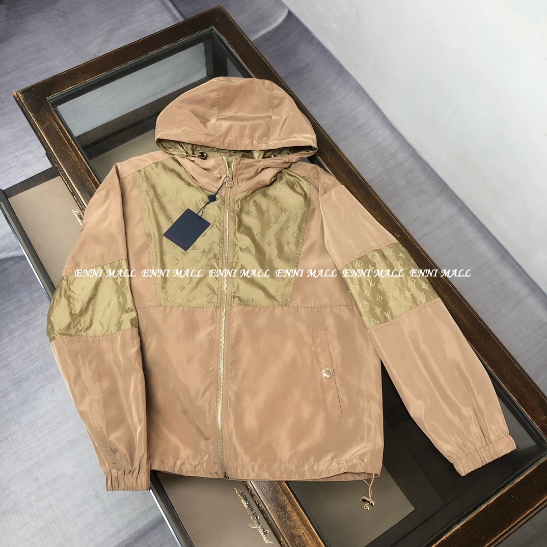 루이비통 바람막이 (남)