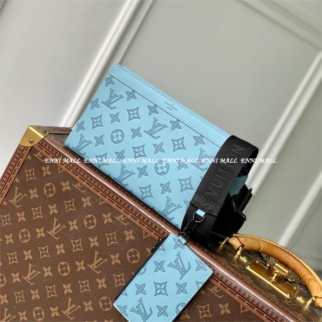 루이비통 가스통 웨어러블 월릿