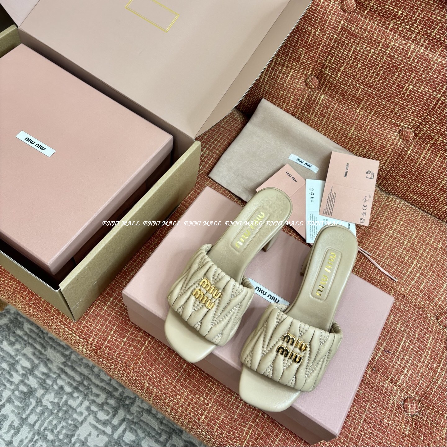 미우미우 슬리퍼 (4mm)