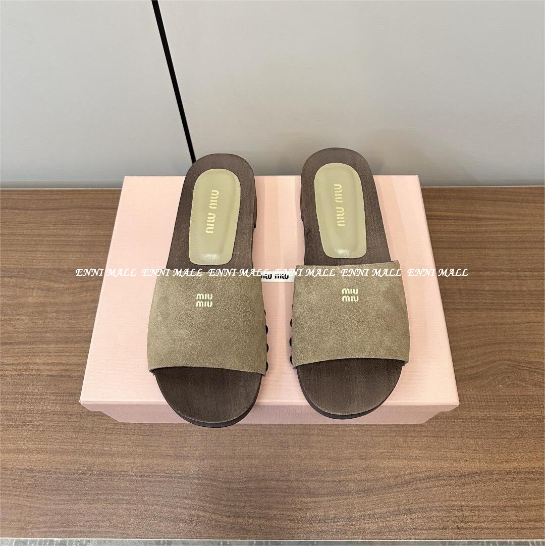 미우미우 슬리퍼
