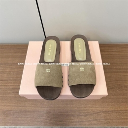 미우미우 슬리퍼