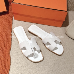 에르메스 슬리퍼