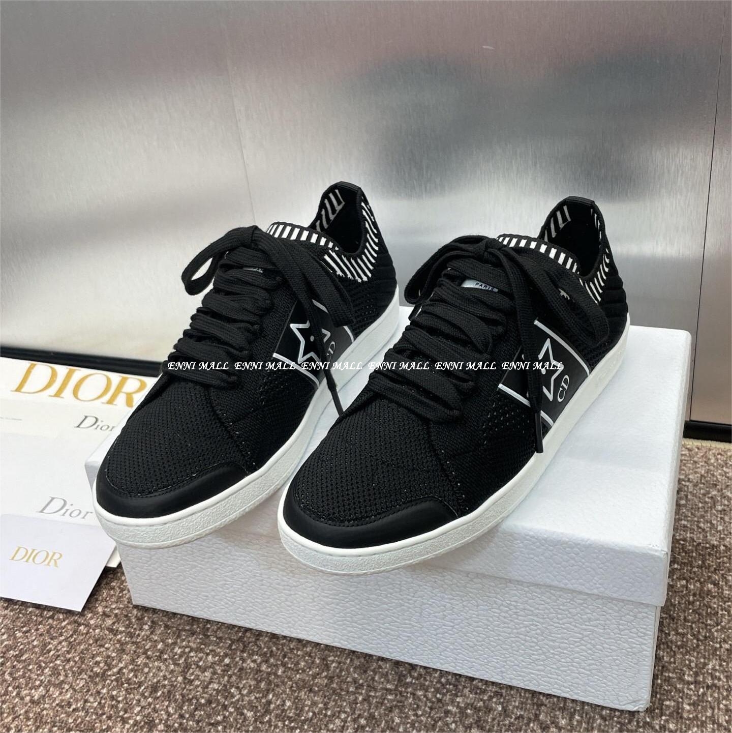 디올 스니커즈