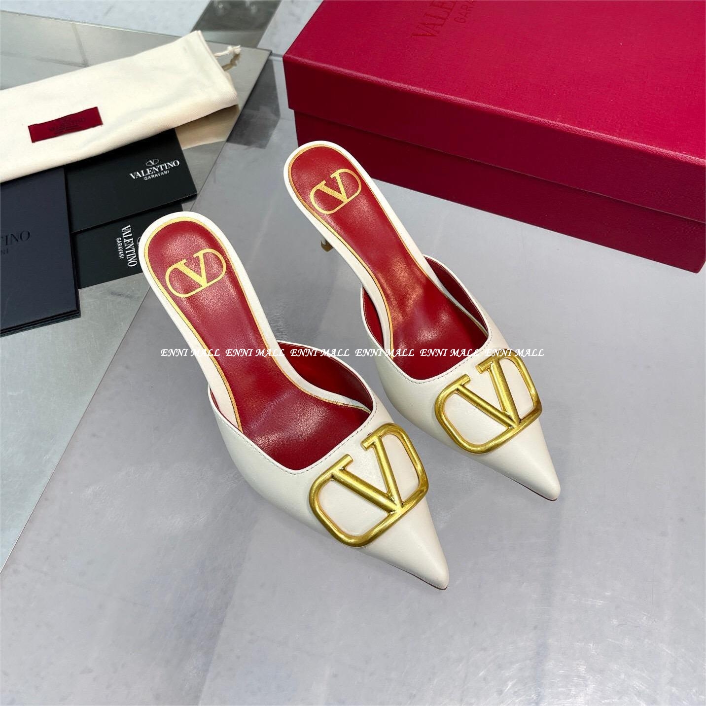 발렌티노 슬리퍼 (7.5cm)