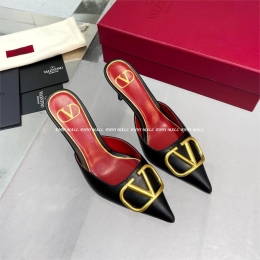 발렌티노 슬리퍼 (7.5cm)