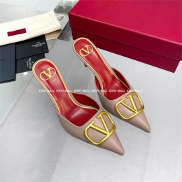 발렌티노 슬리퍼 (7.5cm)