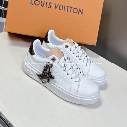 루이비통 스니커즈