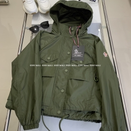 몽클레어 자켓 (여)