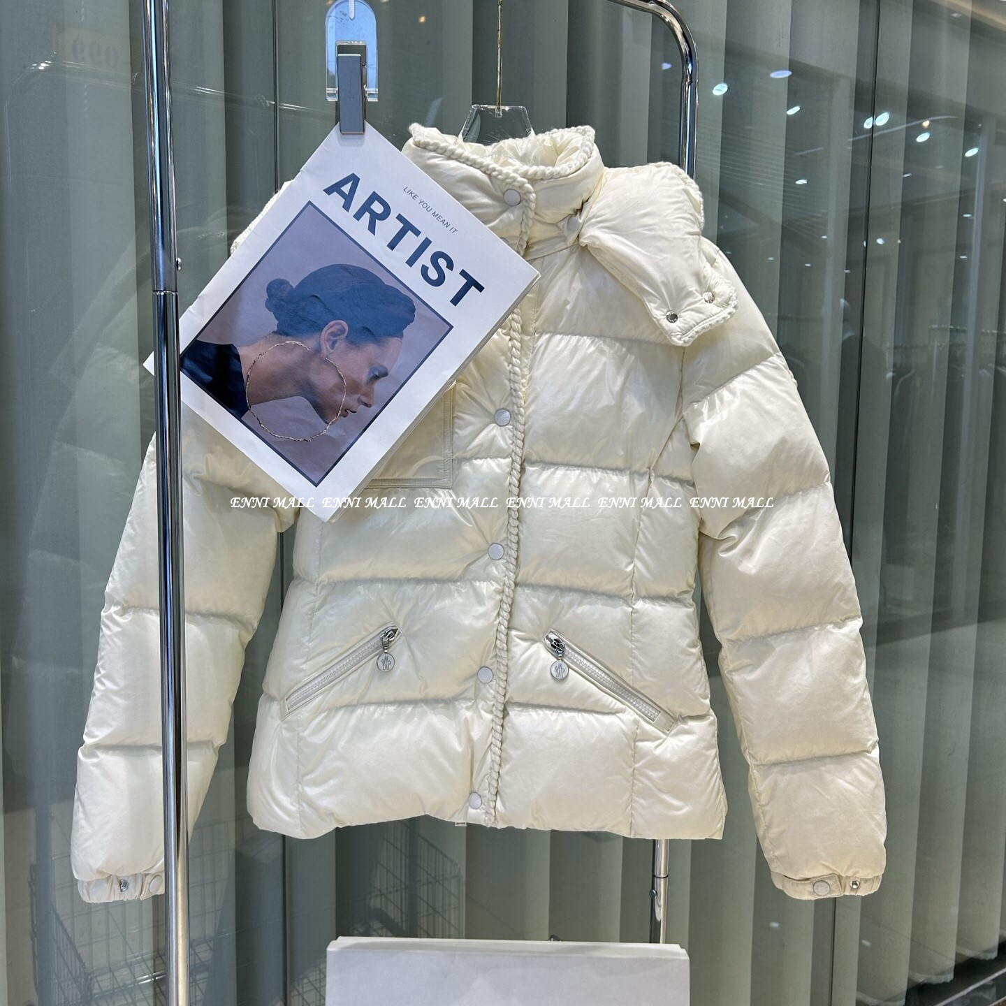 몽클레어 패딩 (여)