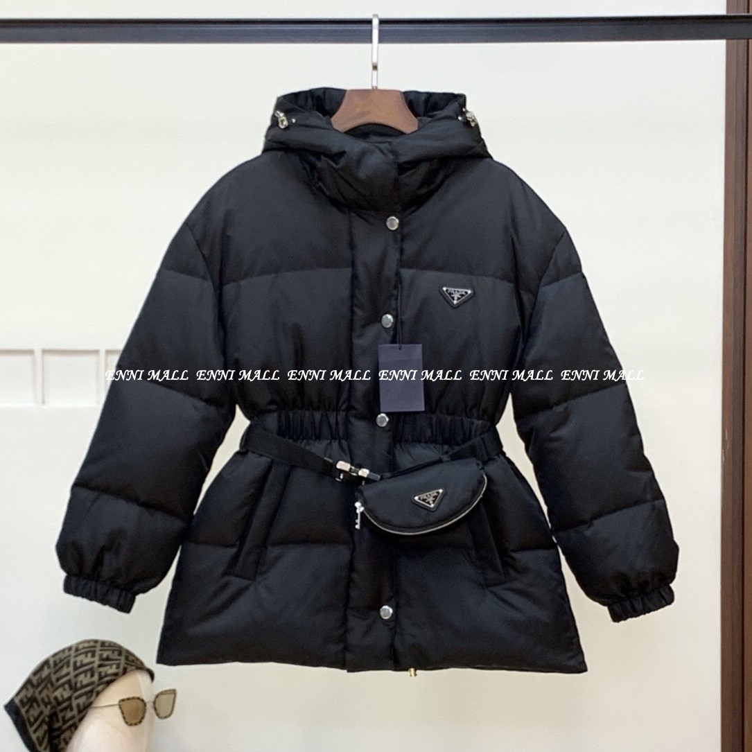 프라다 패딩 (여)