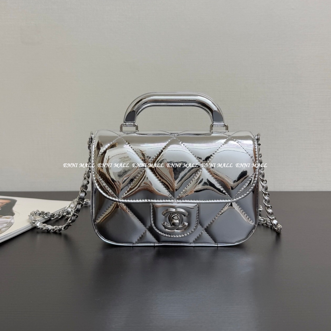 샤넬25K미니탑핸들백