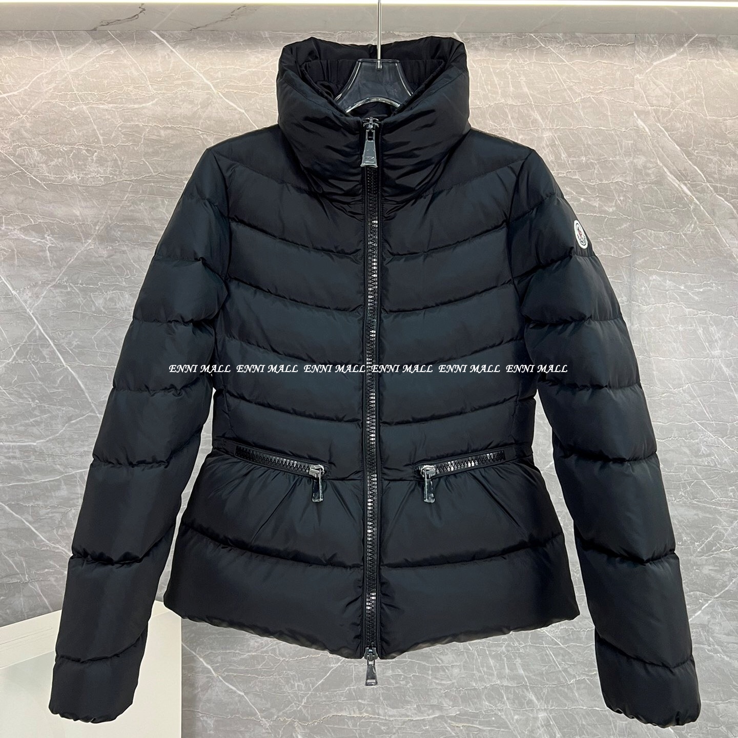 몽클레어 패딩 (여)