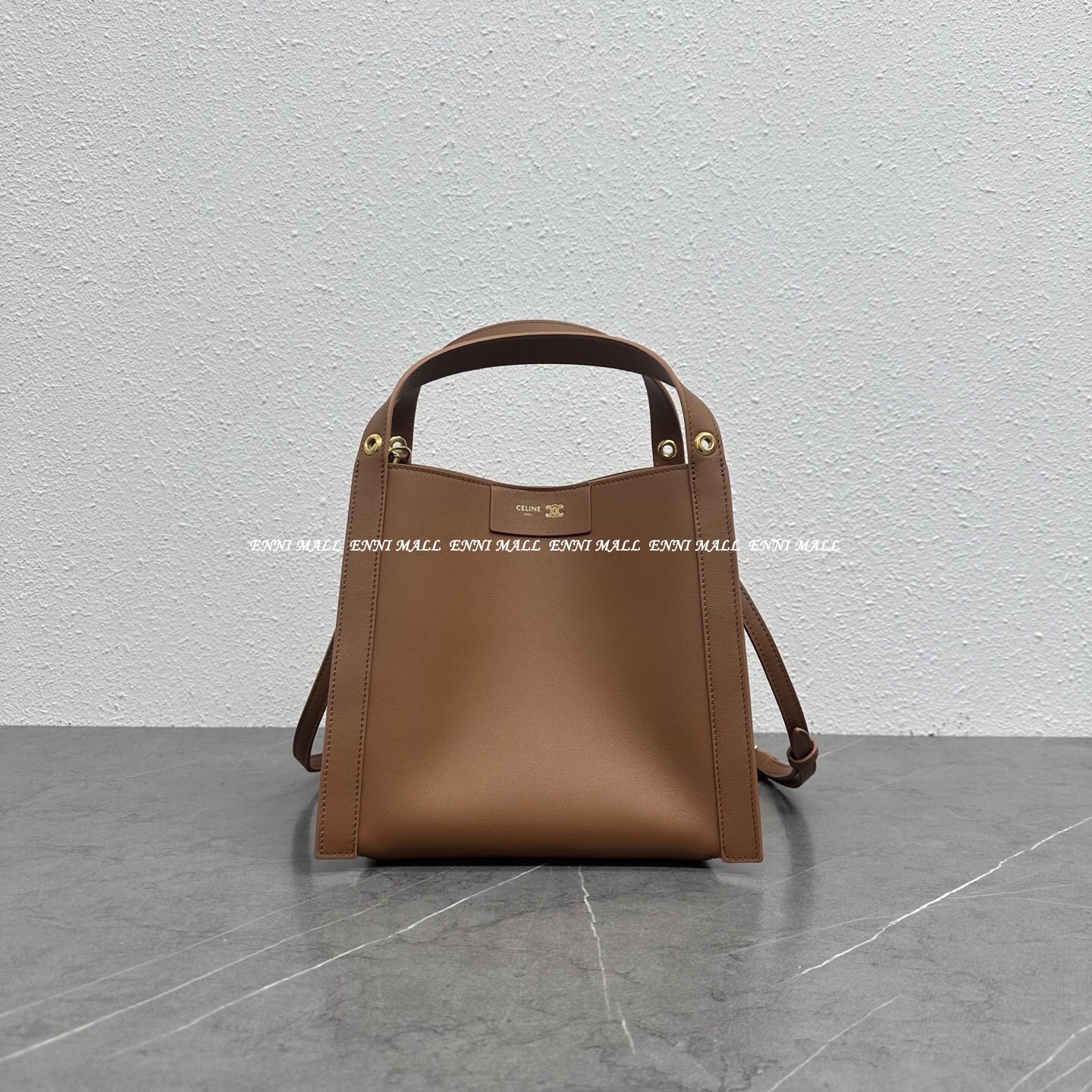 셀린느 큐보스백 (스몰)