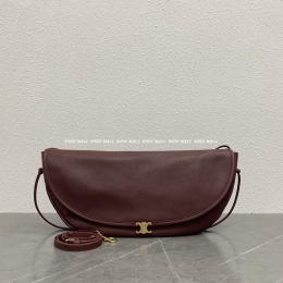 셀린느 하프문 소프트 트리옹프 백 (46cm)