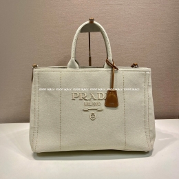 프라다 숄더백 (43cm)