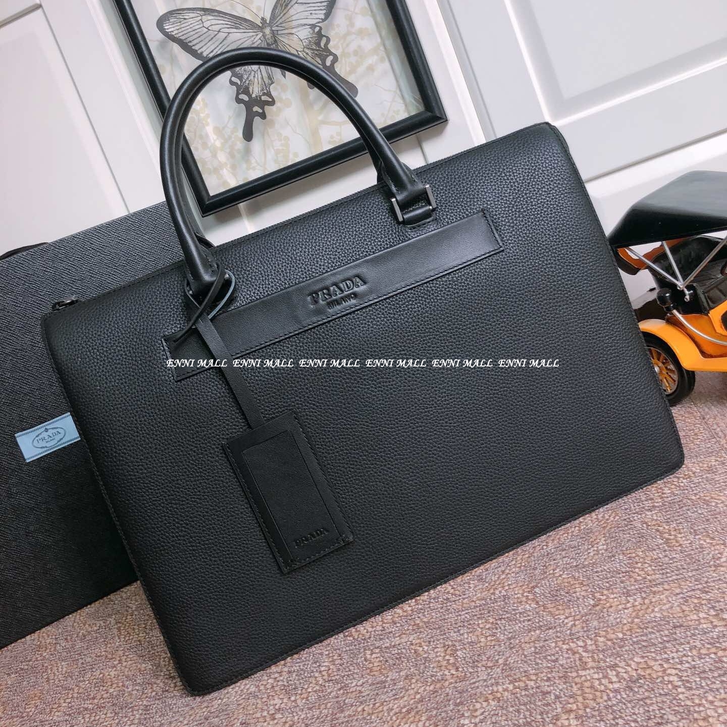 프라다 가죽 토트백 (40cm)