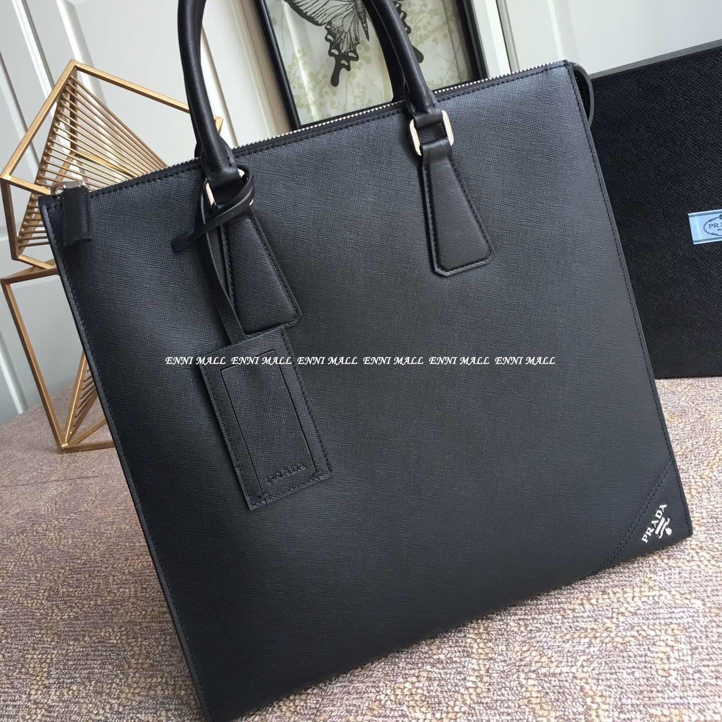 프라다 가죽 토트백 (34cm)