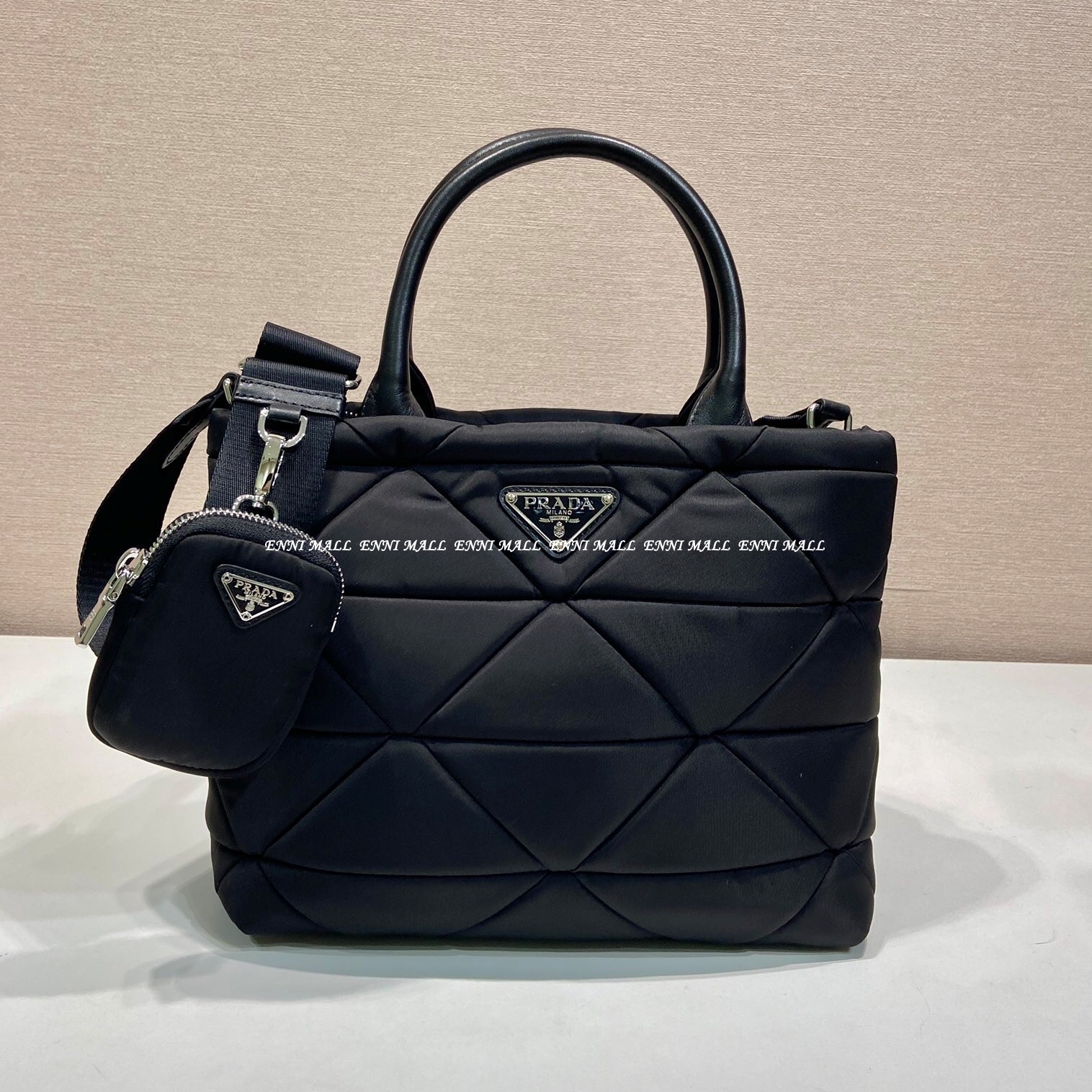 프라다 토트백 (25cm)