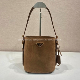 프라다 버킷백 (17cm)