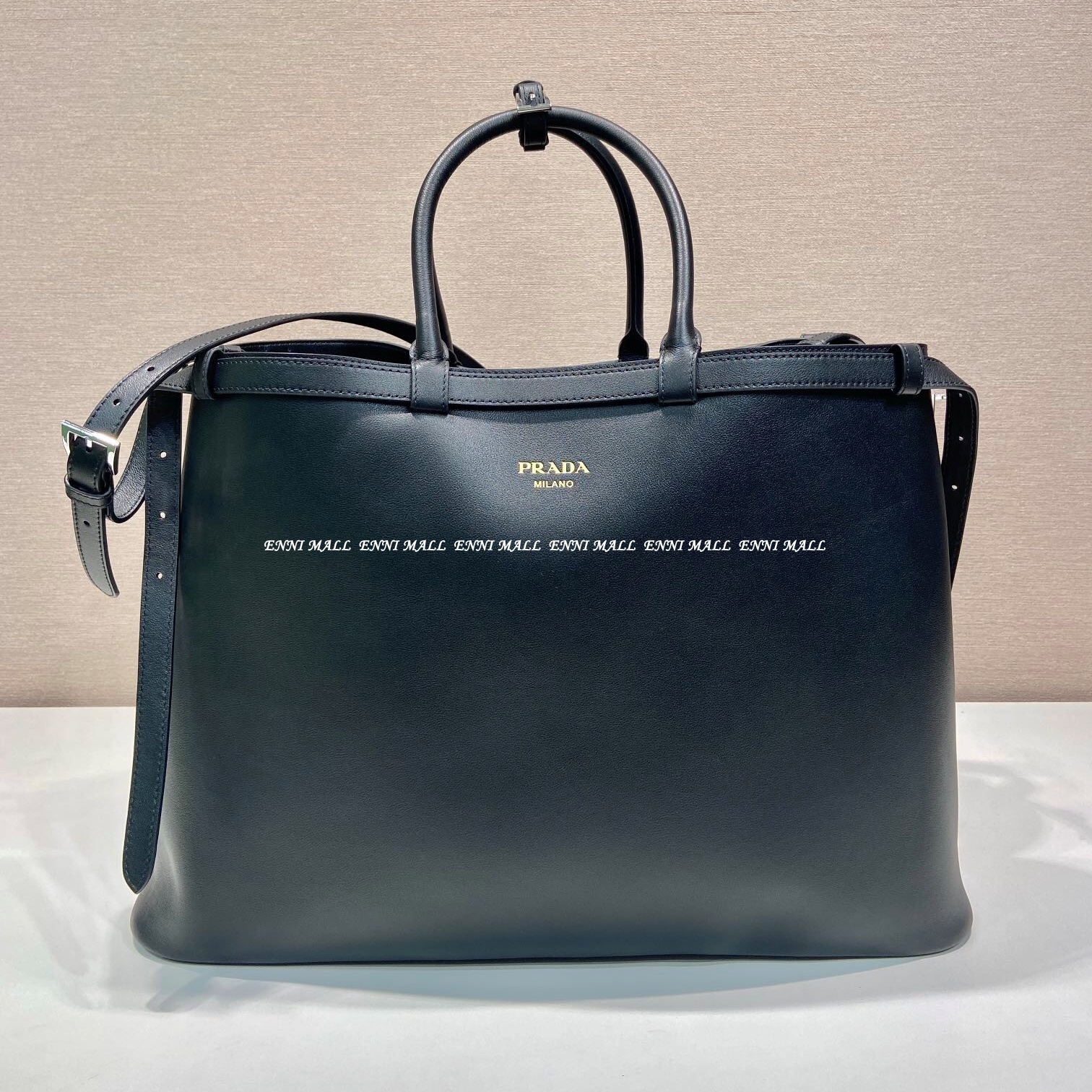 프라다 토트백 (48cm)