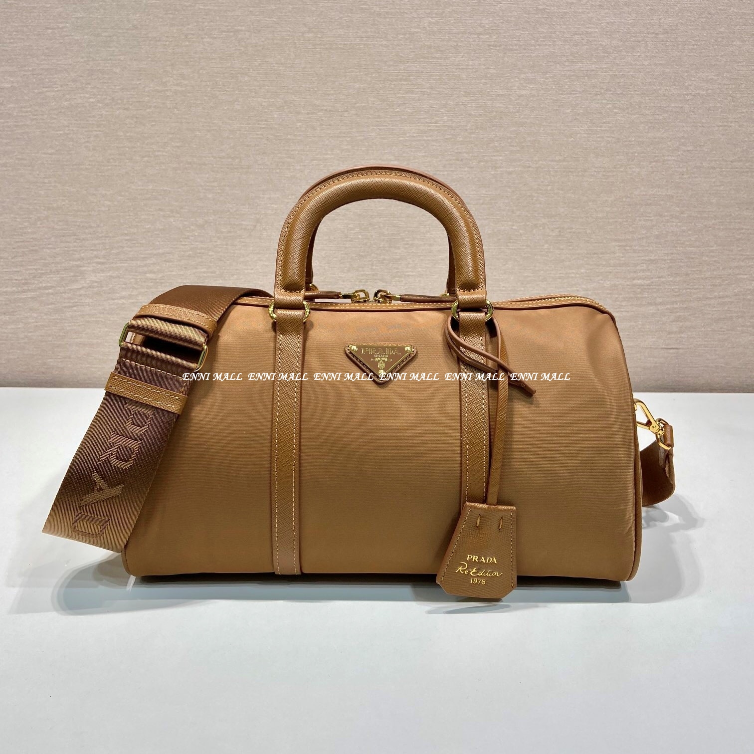 프라다 나일론 핸드백 (31cm)