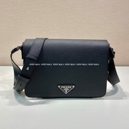 프라다 가죽 숄더백 (28cm)