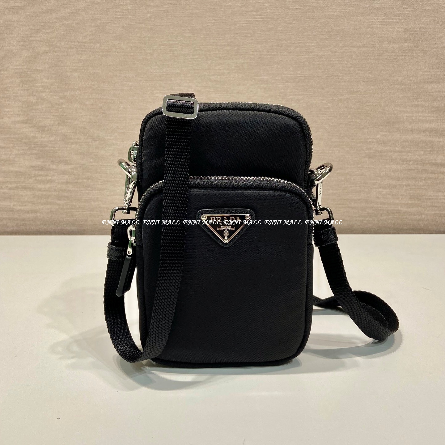 프라다 핸드폰백 (11cm)