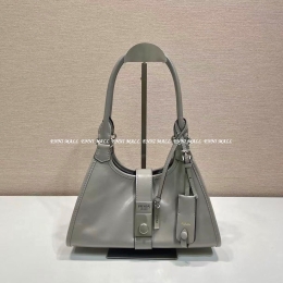 프라다 숄더백 (26cm)