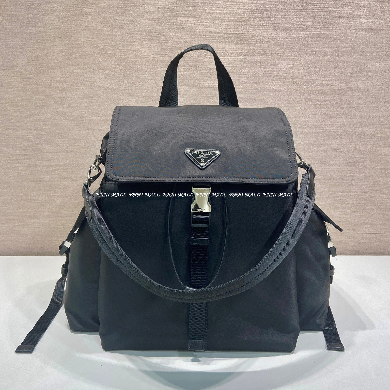 프라다 백팩 (39cm)