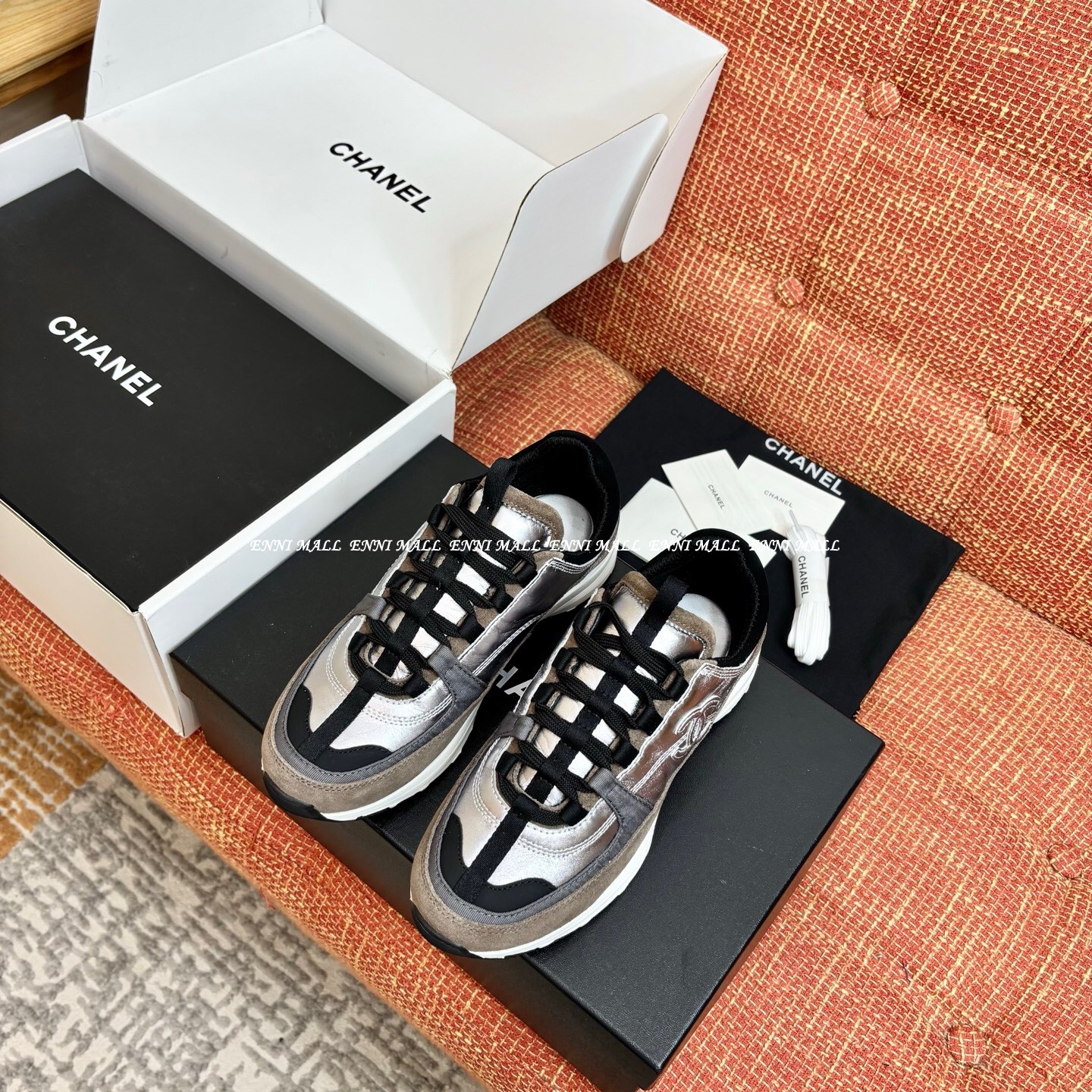 샤넬 스니커즈