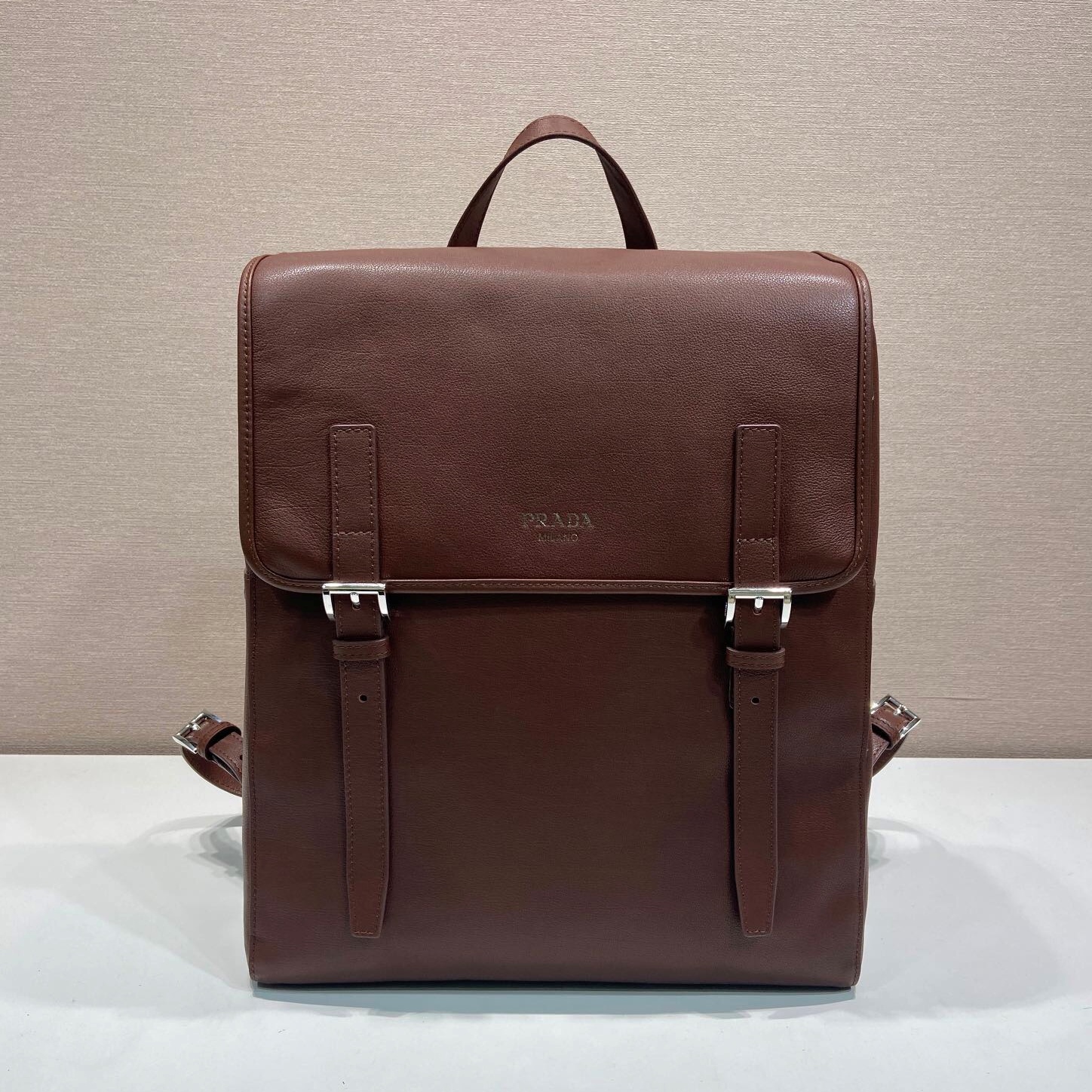 프라다 백팩 (32cm)