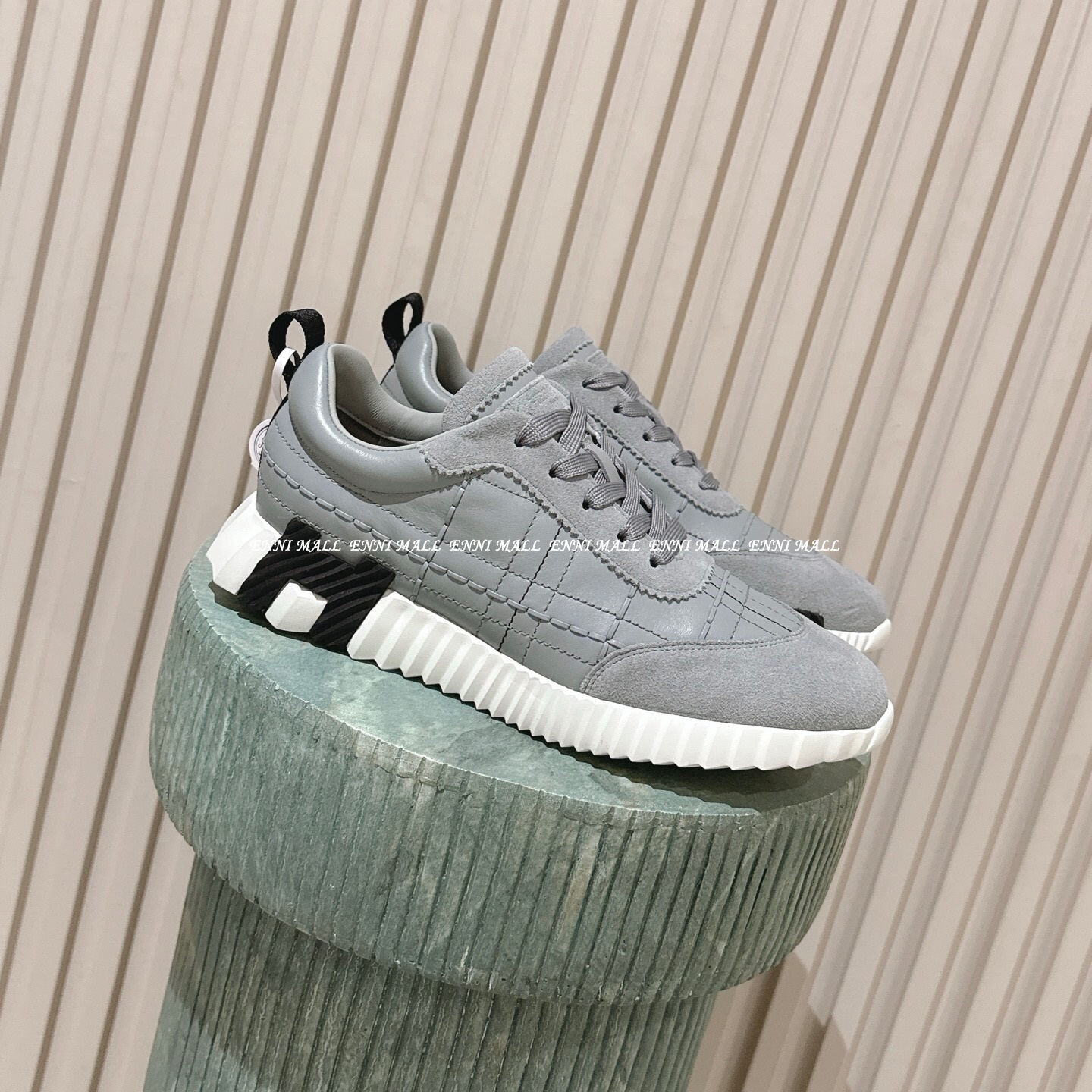 에르메스 스니커즈