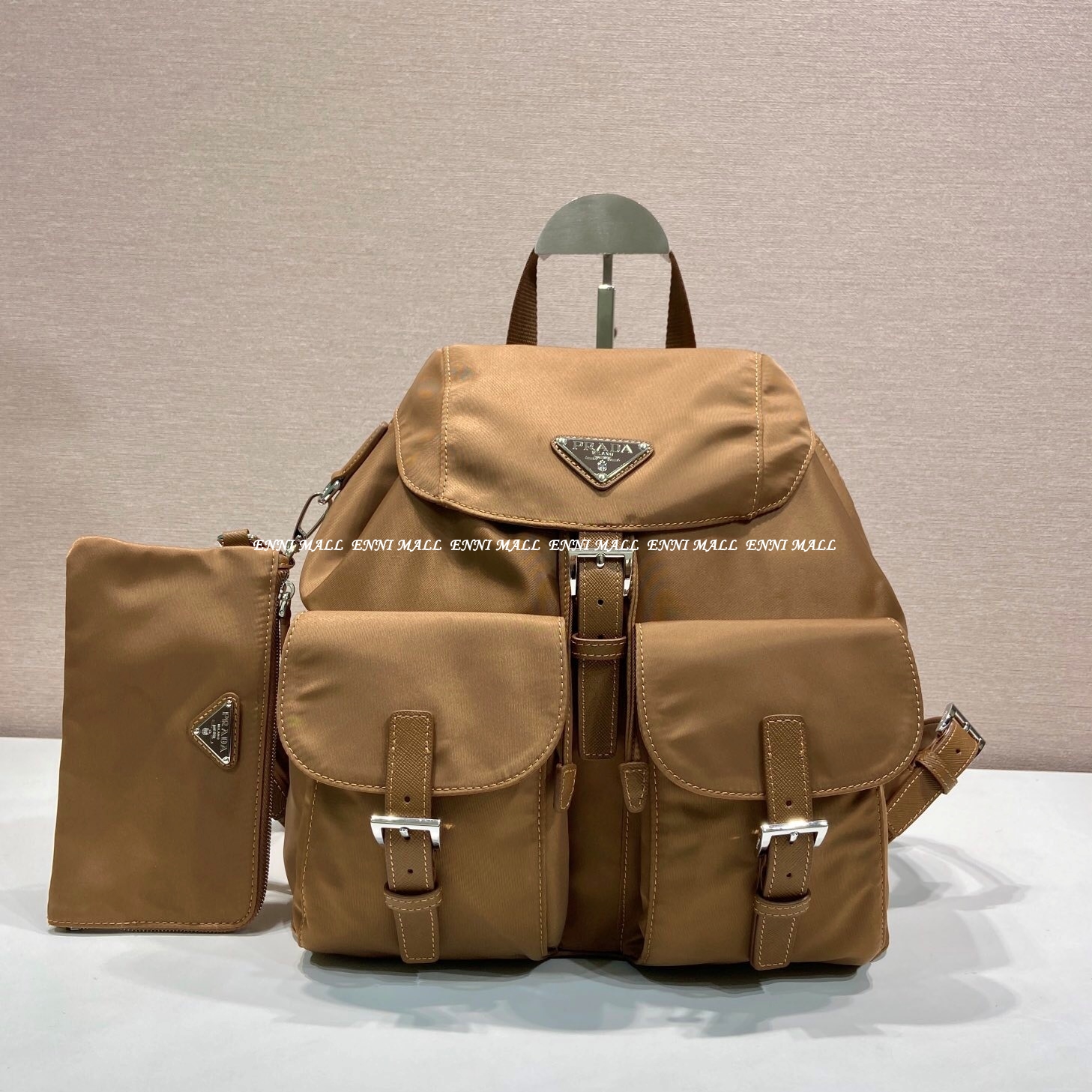 프라다 백팩 (30cm)