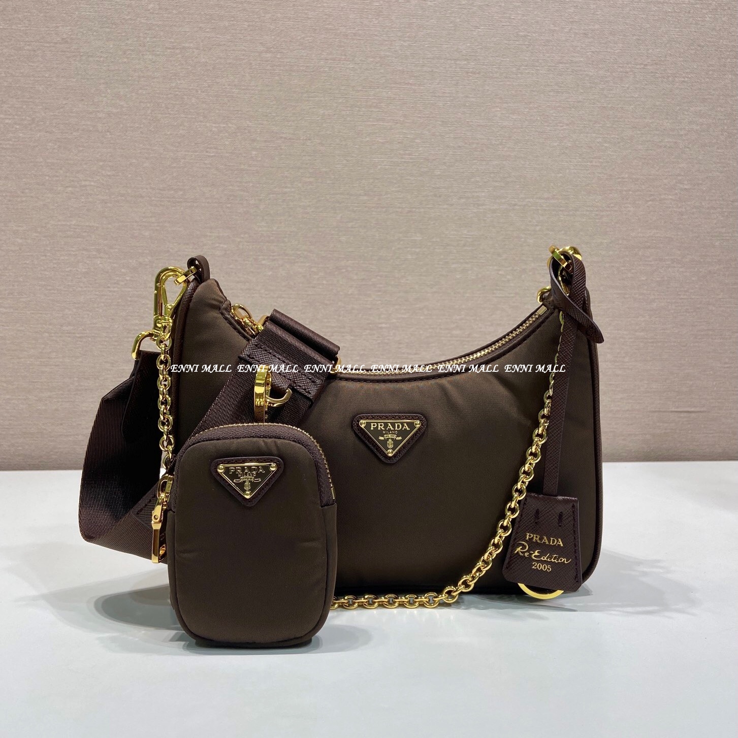 프라다 호보백 (22cm)